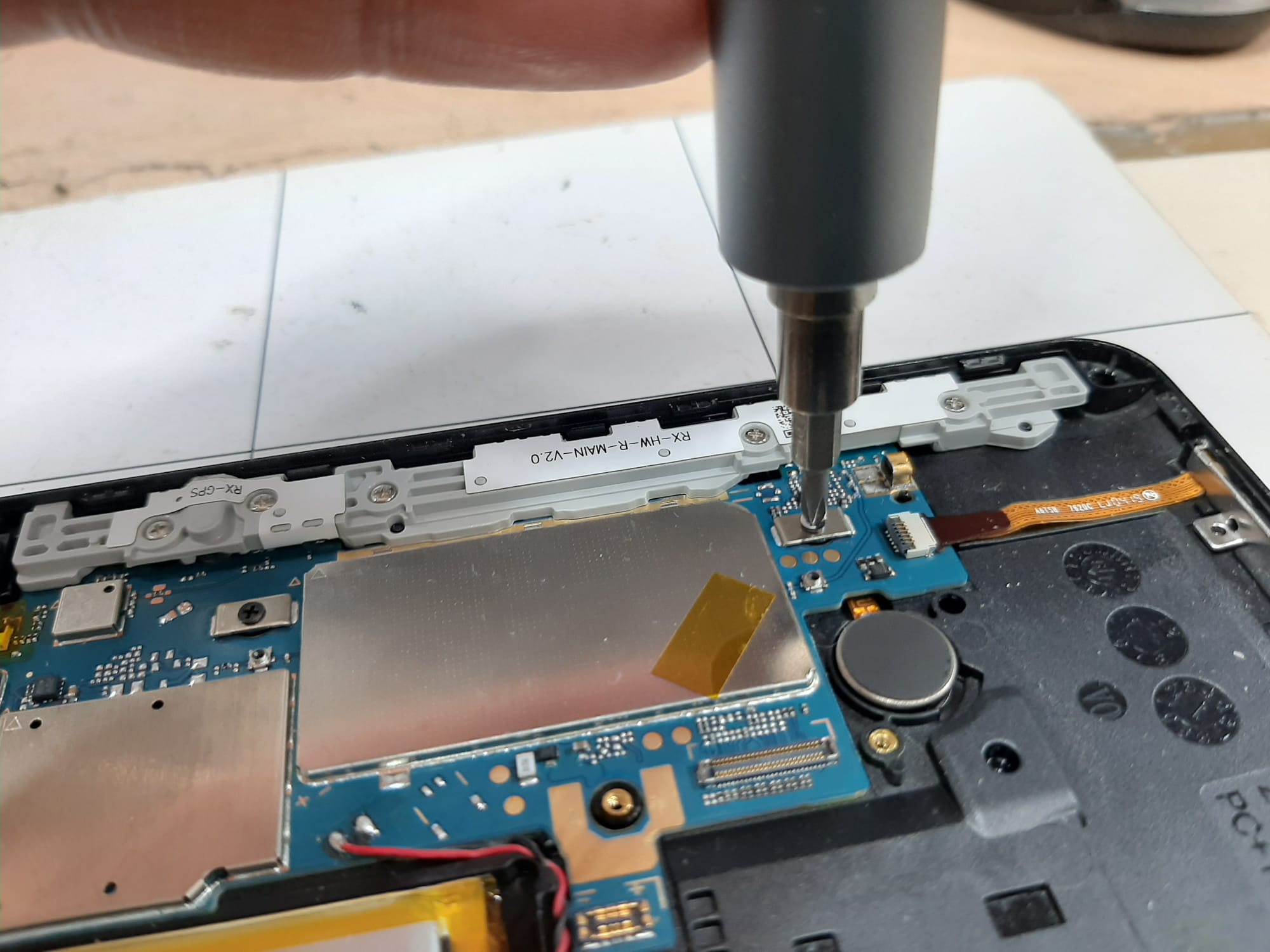 Sustitución conector de carga mando PS4 - Repara Consolas